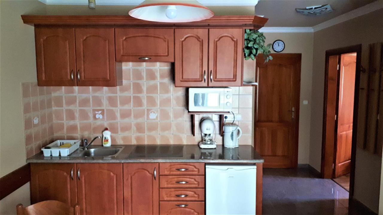 Nefelejcs Fagyizó és Apartmanház Kistolmacs Exterior foto